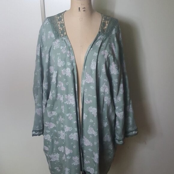 Anthropologie Billy T crochet mint and floral  back kimono cardigan cover up - Picture 7 of 10